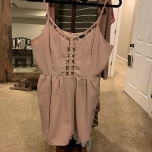 Rose all day... with this romper